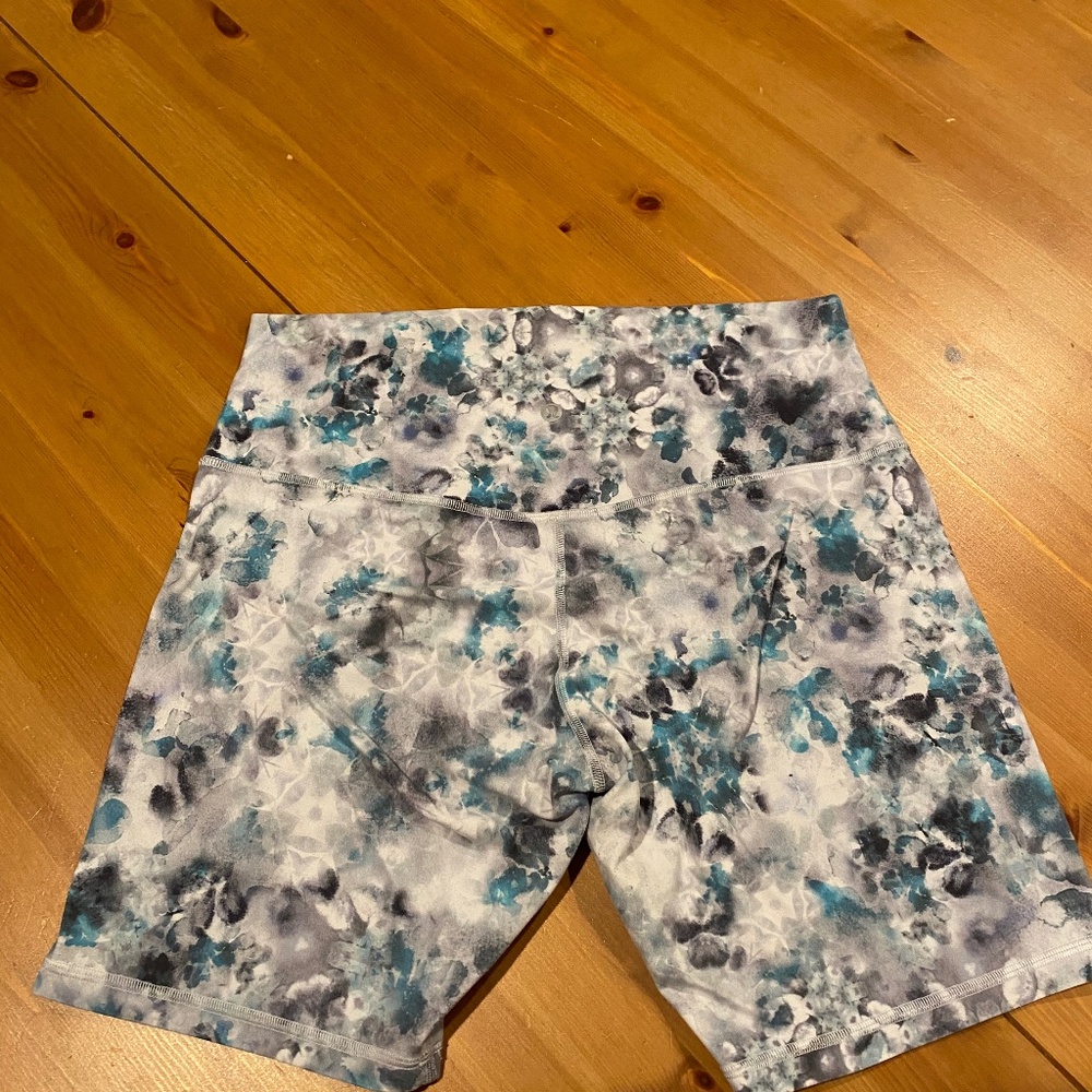 Lululemon Align 4in Shorts Size10